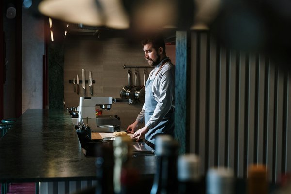Choosing the Perfect Waffle Maker: Round vs. Square – Which One"s Right for You?